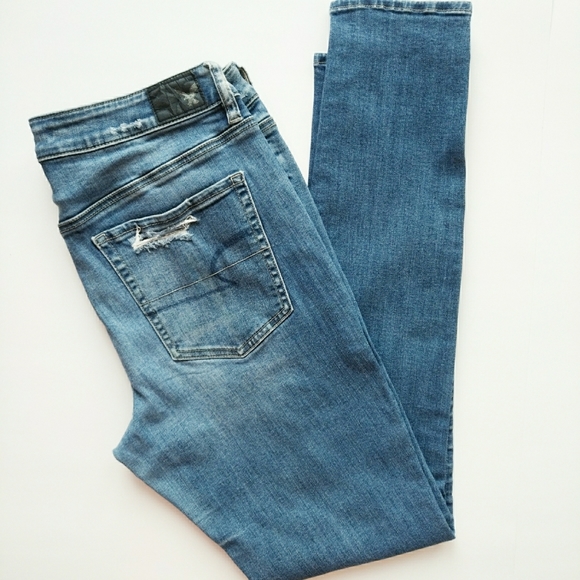 AEO High Rise Long Distressed Ripped Jegging Jeans - Picture 8 of 10